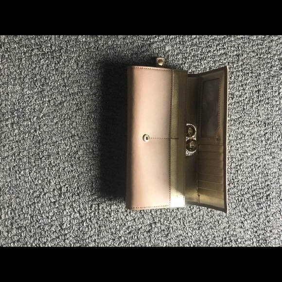 TED BAKER kiss lock wallet - Picture 6 of 7